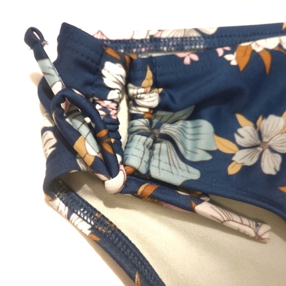 Art Class Bikini Set - Picture 4 of 15